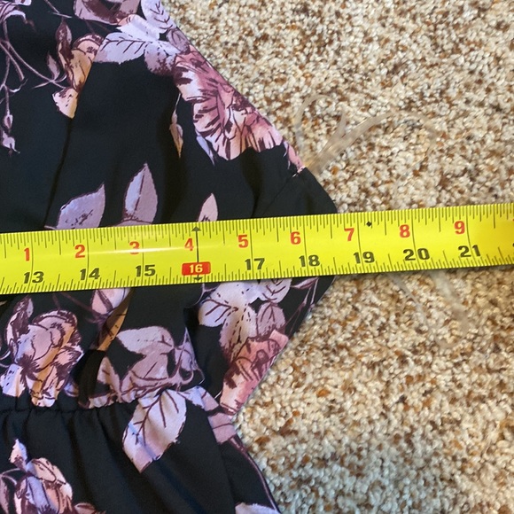 💥LAST CHANCE💥 Floral Asymmetrical Dress - Picture 6 of 6